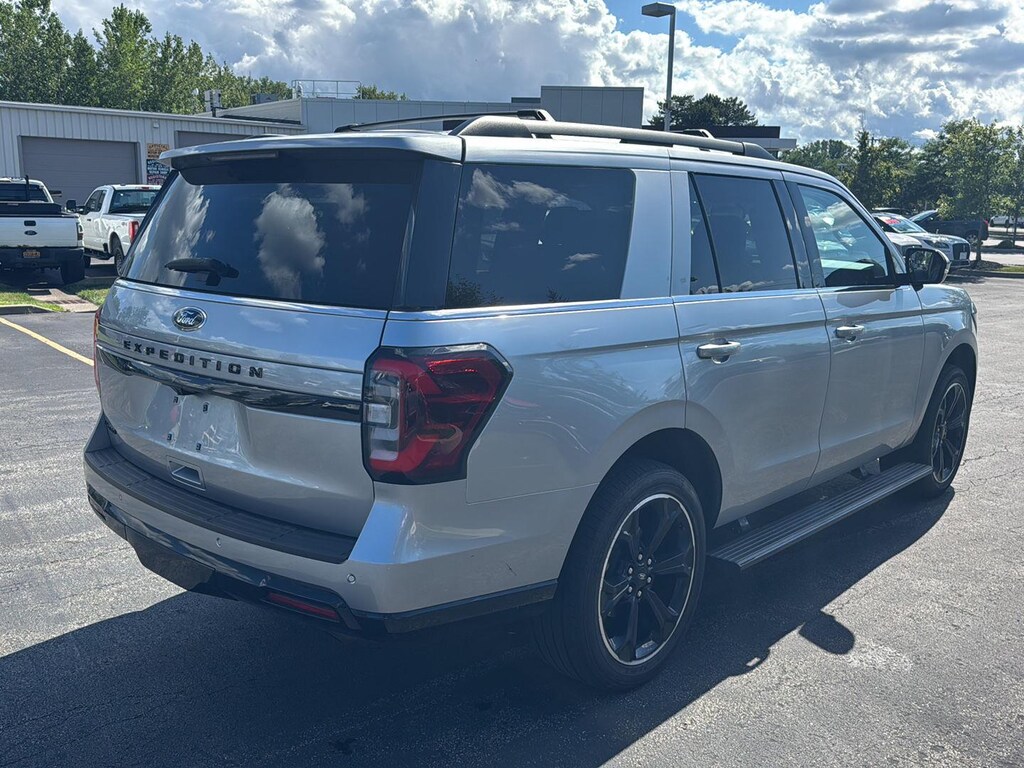 Used 2023 Ford Expedition Limited SUV