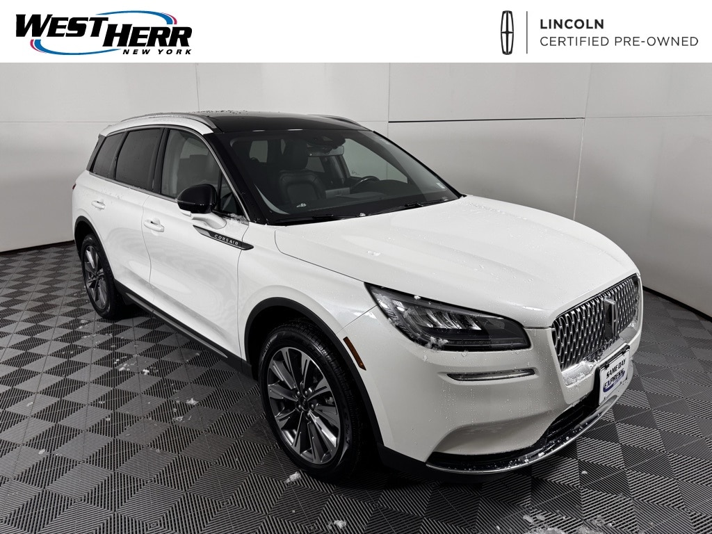 2022 Lincoln Corsair Reserve's photo