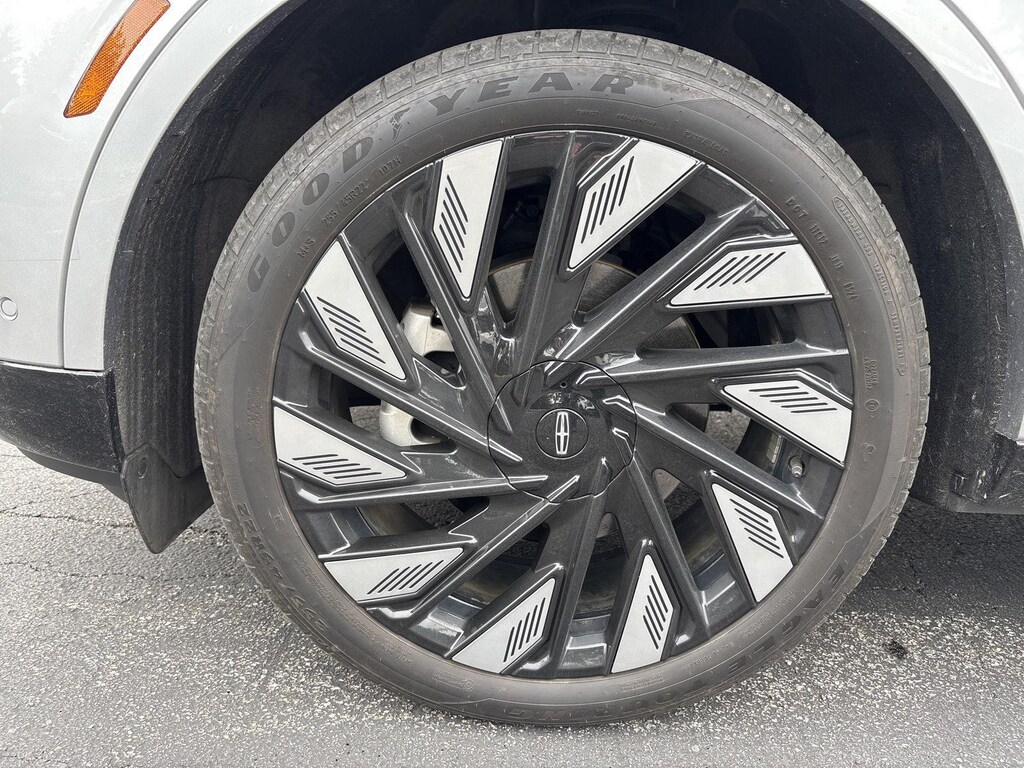 Certified 2024 Lincoln Nautilus Reserve SUV