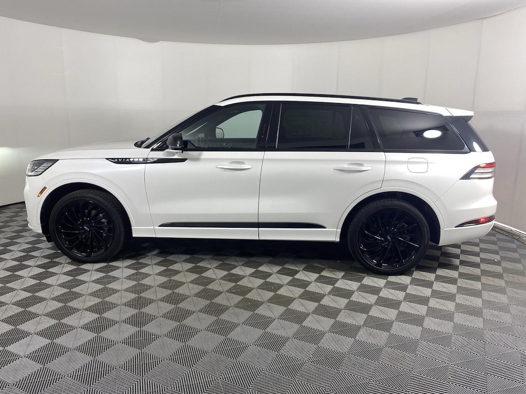 Certified 2025 Lincoln Aviator Reserve SUV