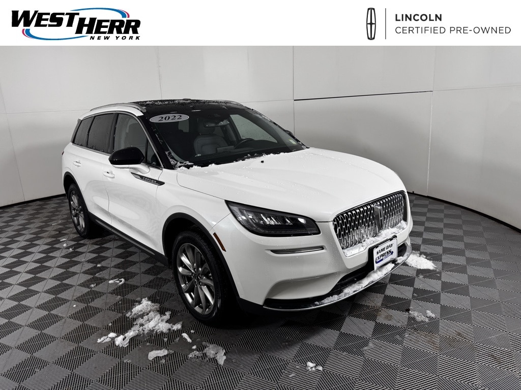 2022 Lincoln Corsair Base