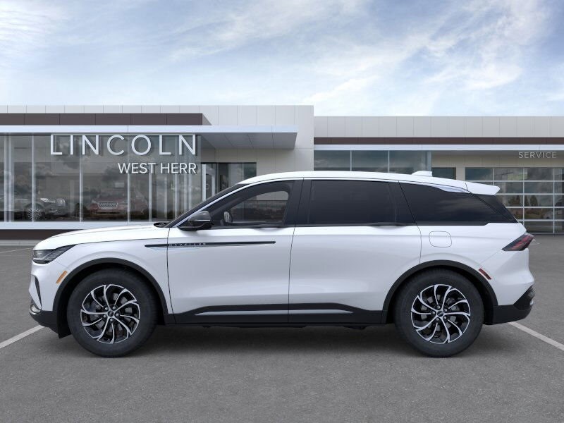 2026 Lincoln Nautilus Premiere photo 2