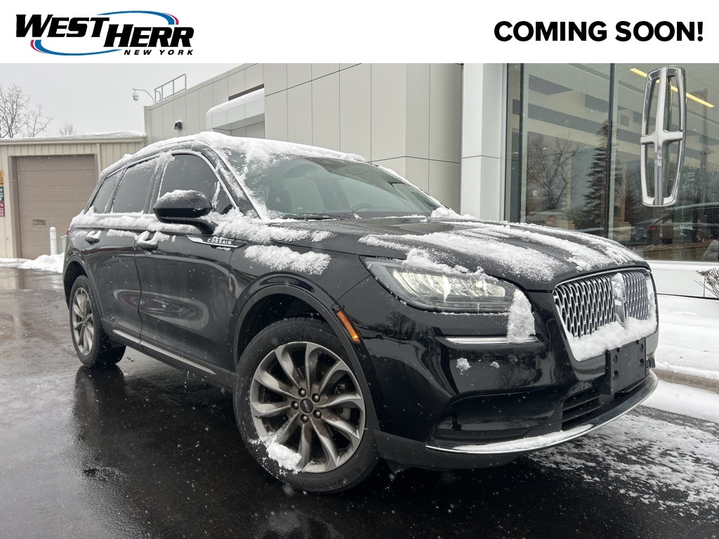 2022 Lincoln Corsair Base's photo