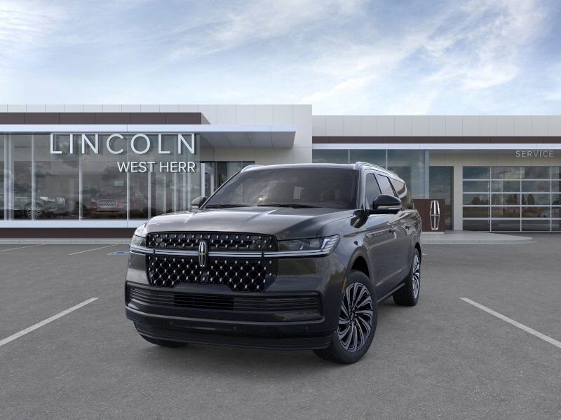 2025 Lincoln Navigator Black Label photo 3