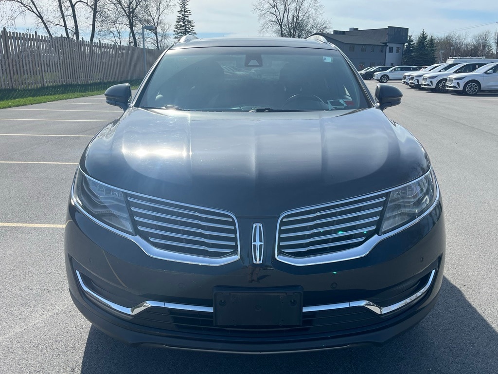 Used 2016 Lincoln MKX Reserve with VIN 2LMTJ8LP3GBL76833 for sale in Getzville, NY
