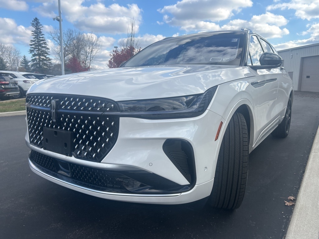 Certified 2024 Lincoln Nautilus Reserve SUV