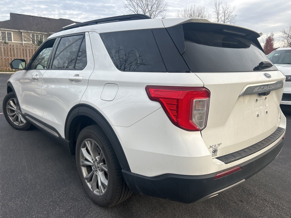 2020 Ford Explorer XLT photo 3