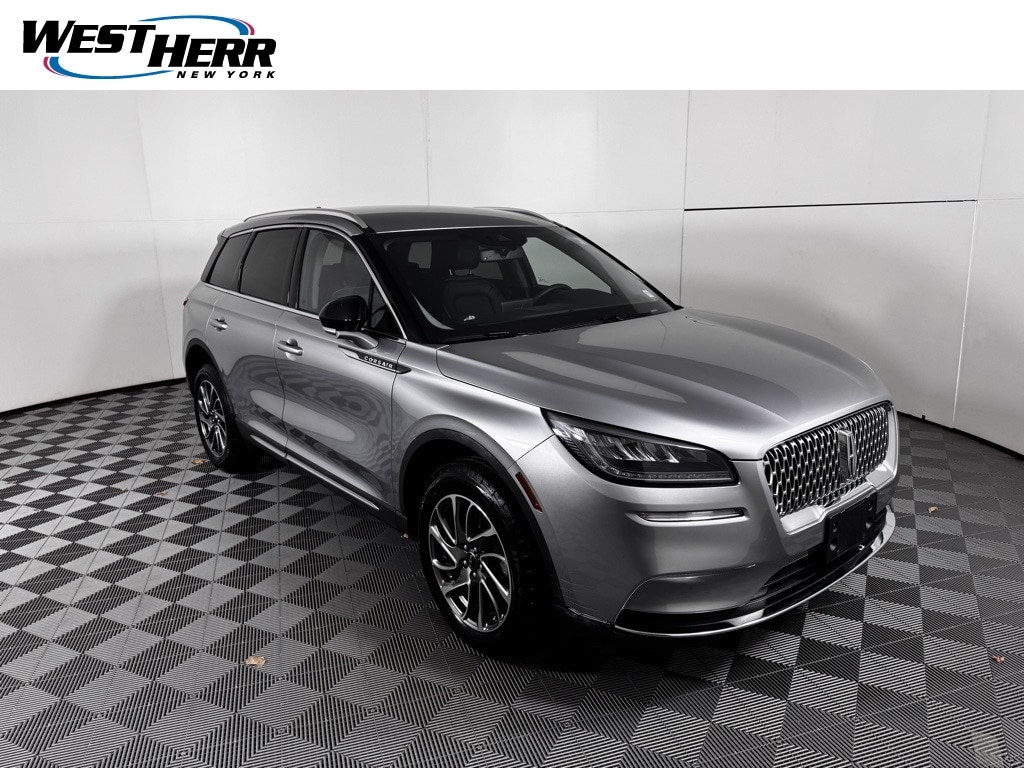 2022 Lincoln Corsair Base