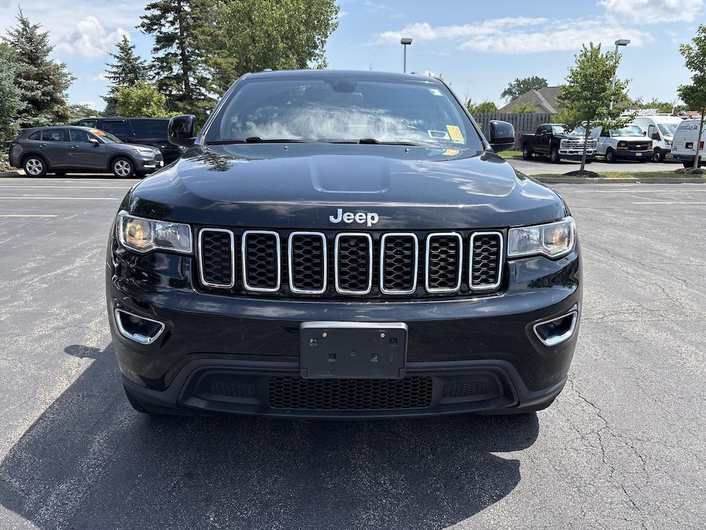Used 2020 Jeep Grand Cherokee Laredo SUV