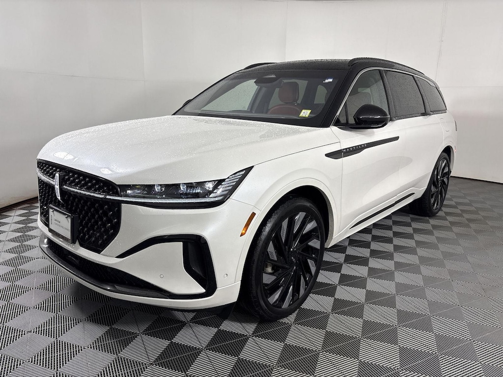 Certified 2024 Lincoln Nautilus Black Label SUV