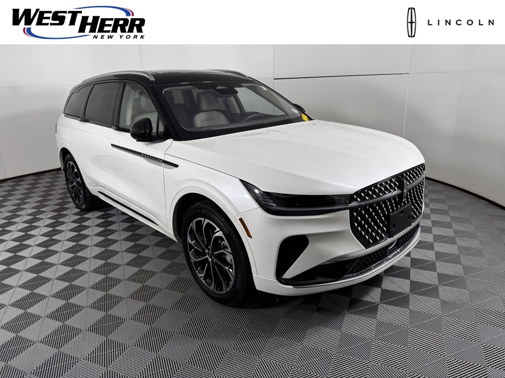 2025 Lincoln Nautilus Reserve's photo