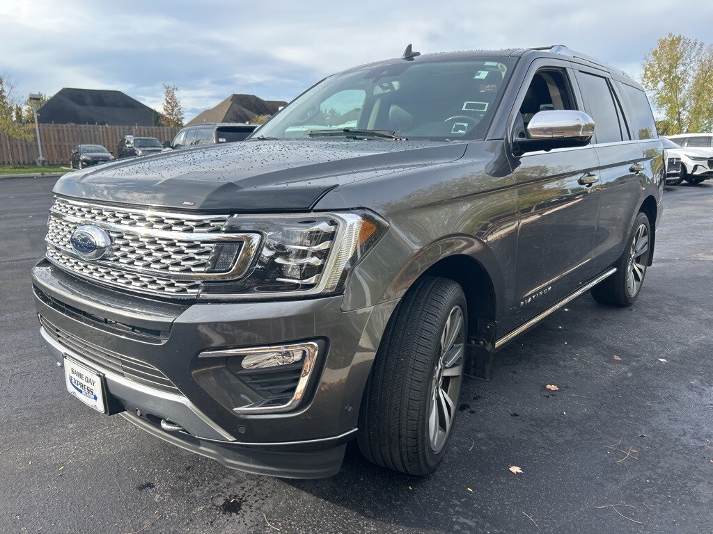 2021 Ford Expedition Platinum photo 2