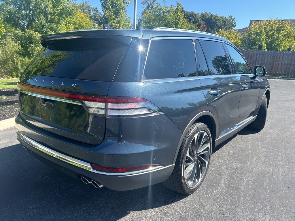2023 Lincoln Aviator Reserve photo 3