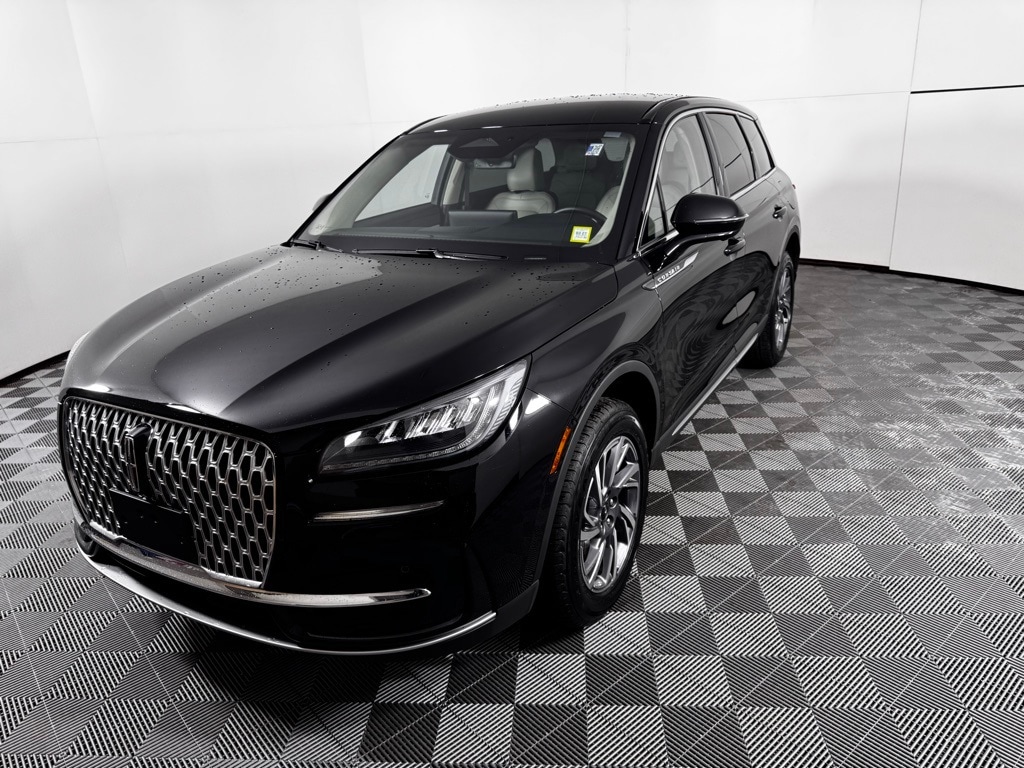 Certified 2025 Lincoln Corsair Premiere SUV