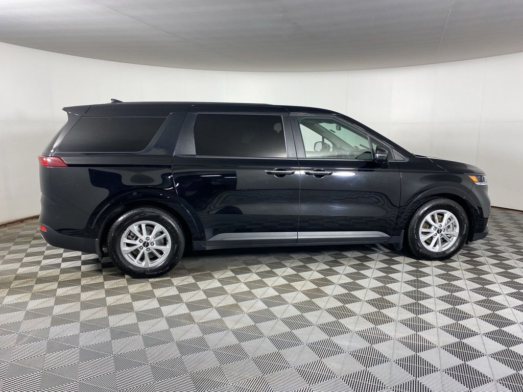 2022 Kia Carnival 8