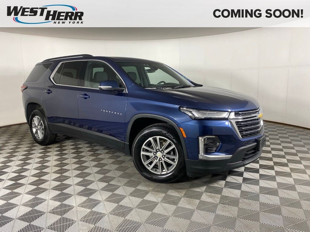 Used 2023 Chevrolet Traverse LT SUV