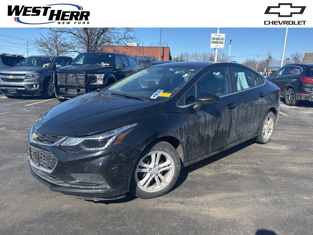 Used 2018 Chevrolet Cruze LT Sedan