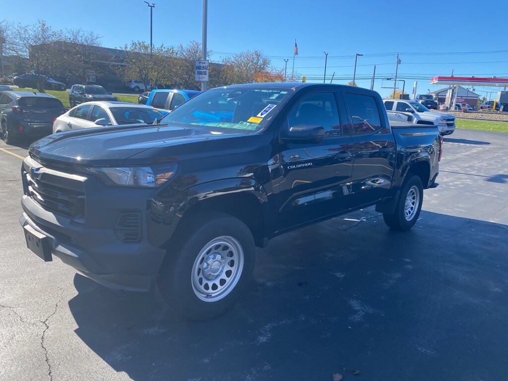 Used 2023 Chevrolet Colorado Work Truck Truck Crew Cab