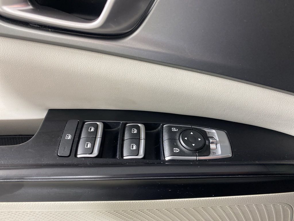 2022 Kia Carnival 12