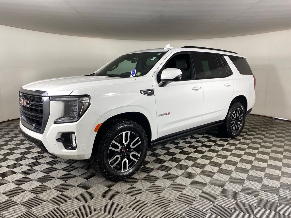 Used 2024 GMC Yukon AT4 SUV