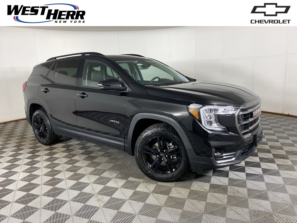 Used 2022 GMC Terrain AT4 SUV