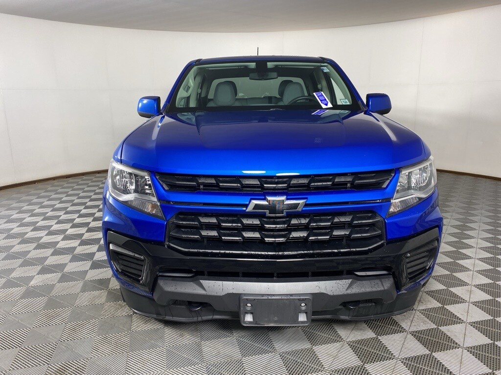2022 Chevrolet Colorado Work Truck photo 2