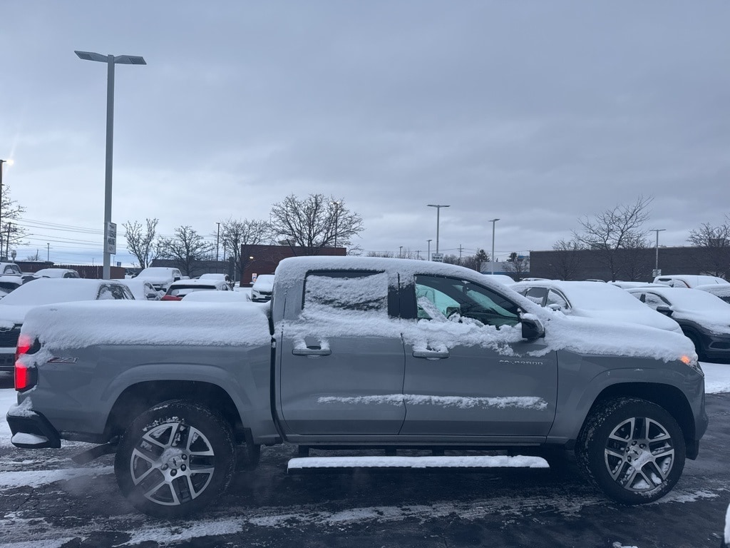 Used 2023 Chevrolet Colorado Z71 Truck Crew Cab