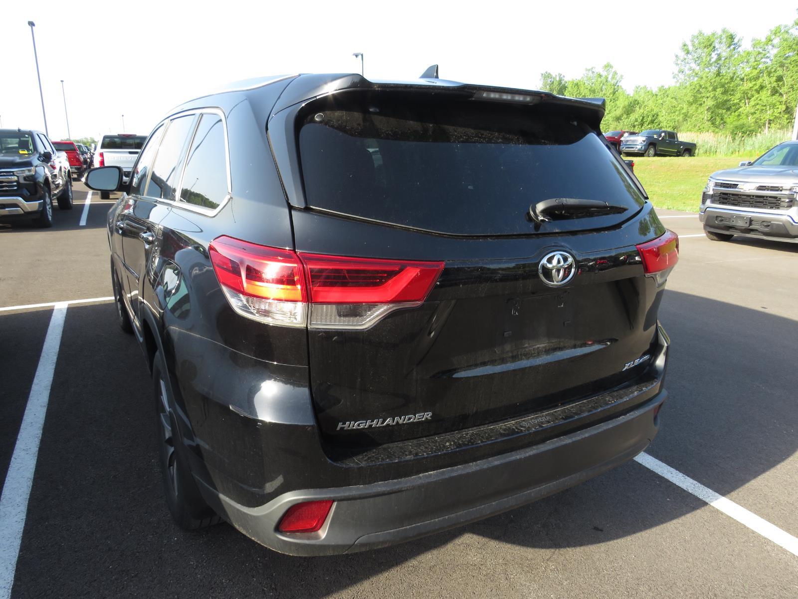 2019 Toyota Highlander 12