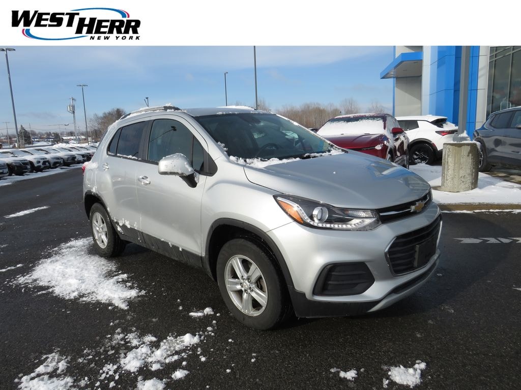 Used 2022 Chevrolet Trax LT SUV
