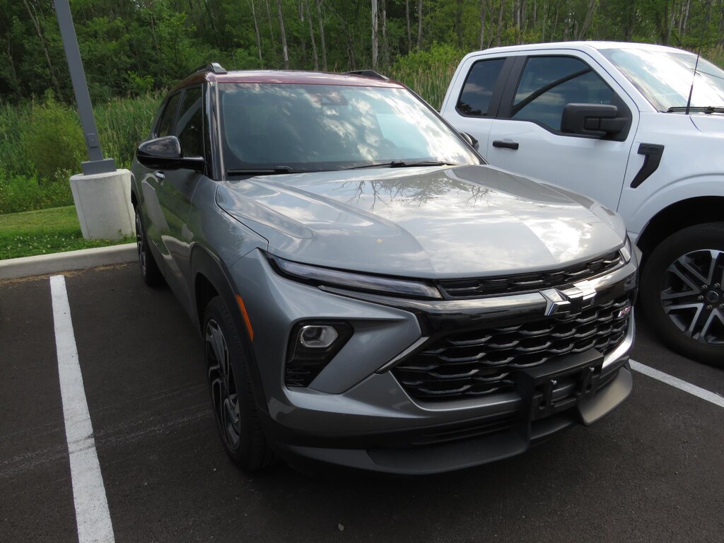 Used 2025 Chevrolet Trailblazer RS SUV