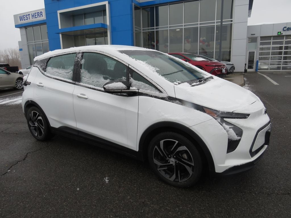Used 2022 Chevrolet Bolt EV 2LT Hatchback