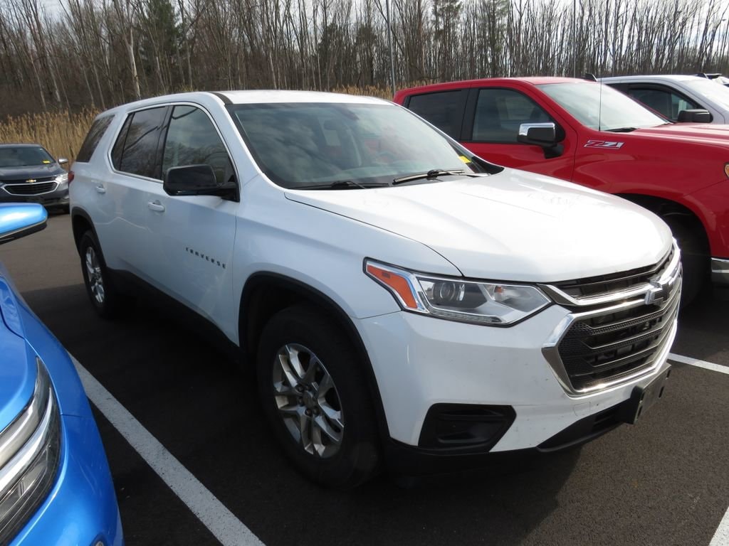 Used 2020 Chevrolet Traverse LS SUV