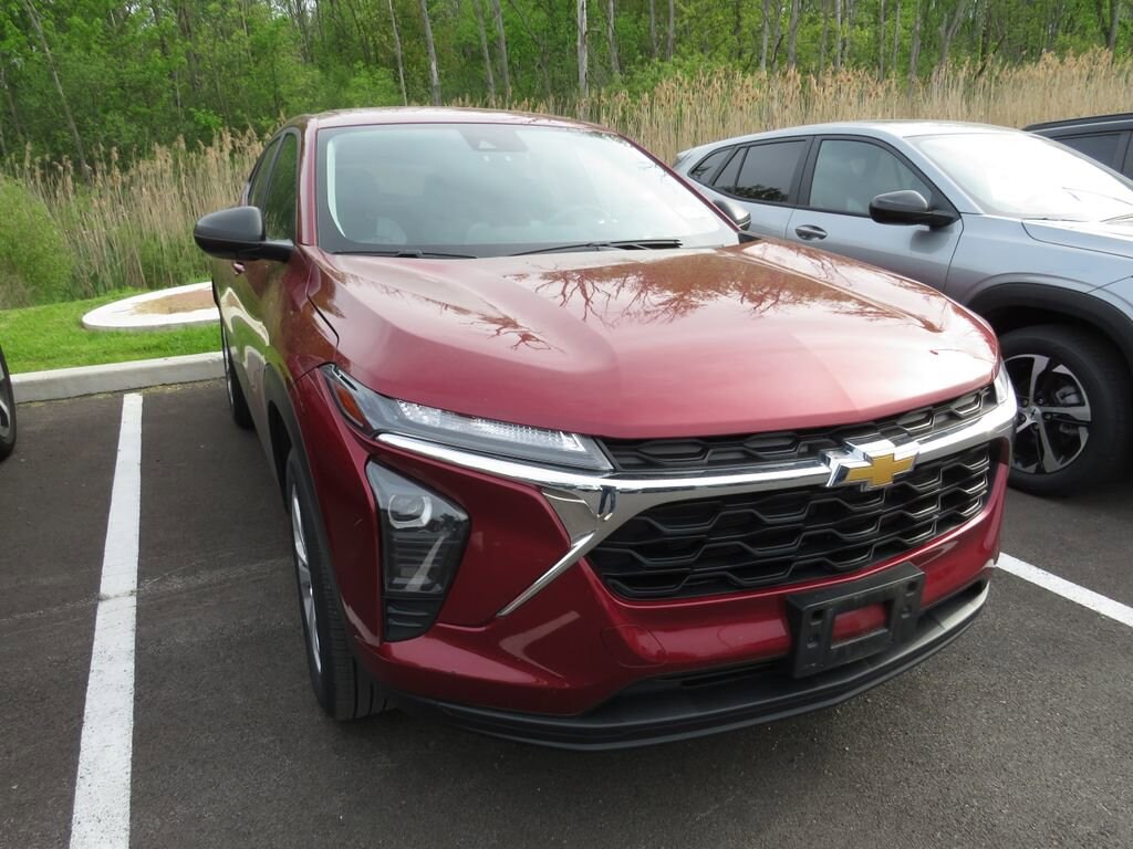 Used 2024 Chevrolet Trax LS SUV