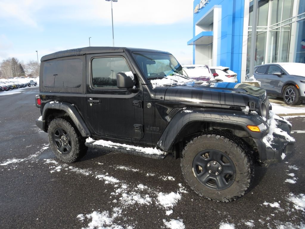 Used 2025 Jeep Wrangler Sport SUV