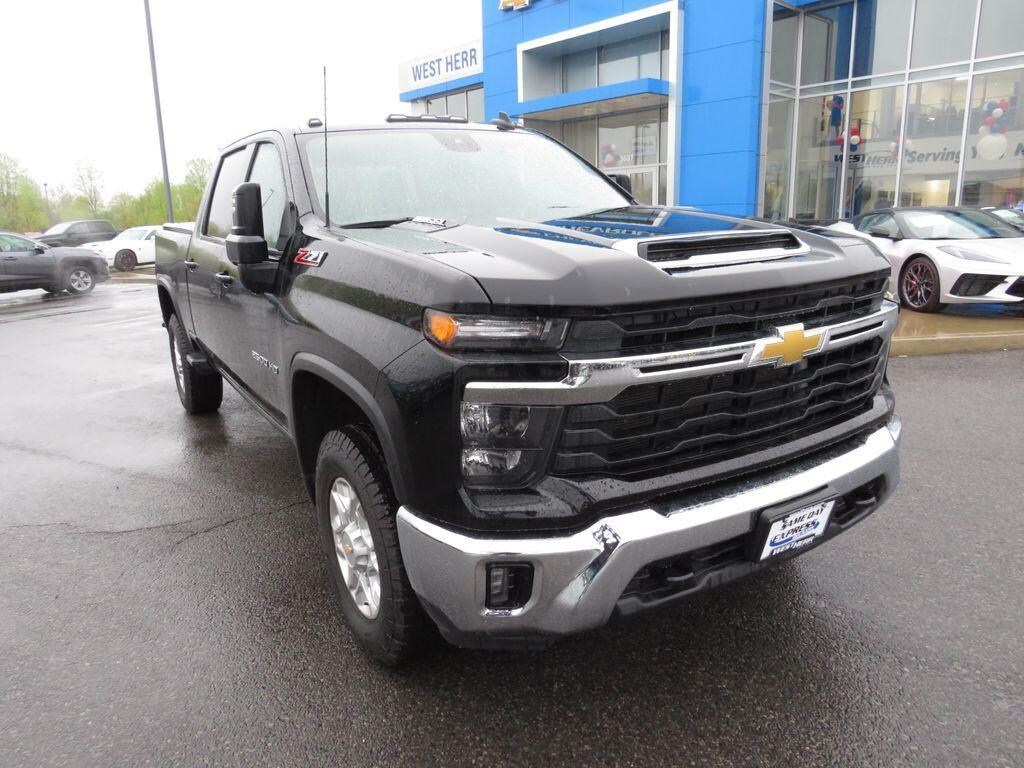 Used 2024 Chevrolet Silverado 2500 HD LT Truck Crew Cab