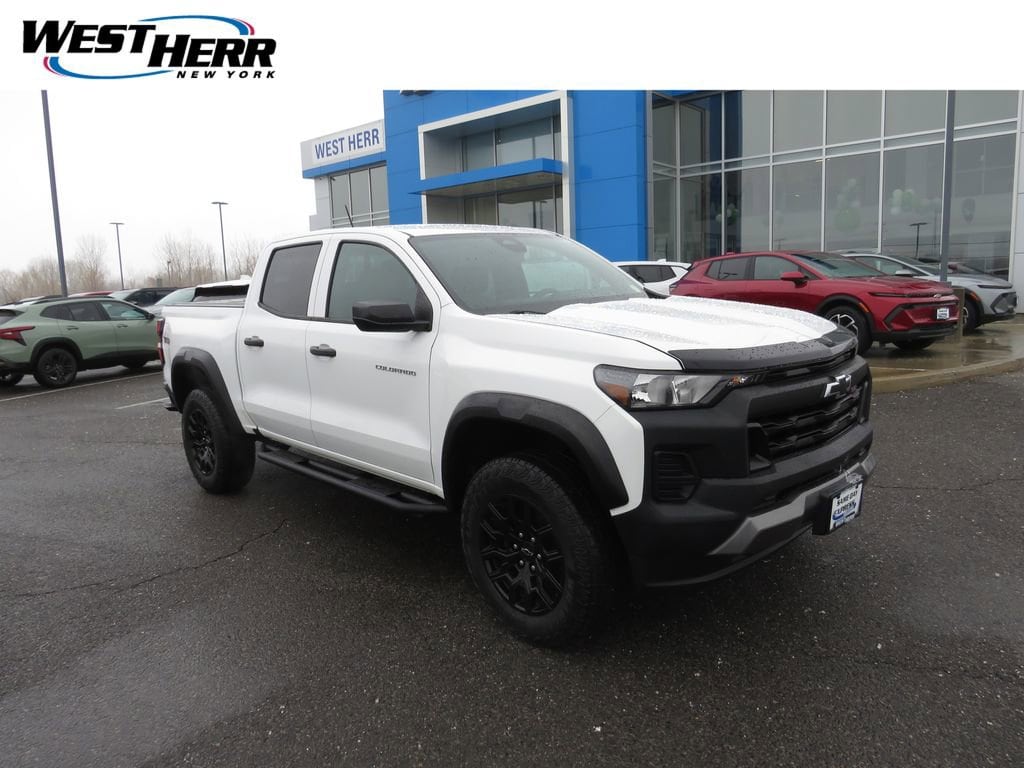 Used 2023 Chevrolet Colorado Trail Boss Truck Crew Cab