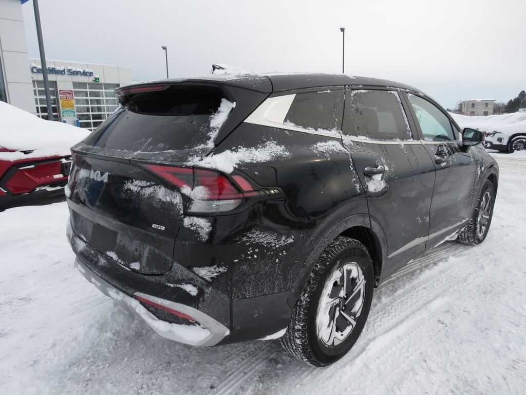 Used 2023 Kia Sportage Hybrid LX SUV