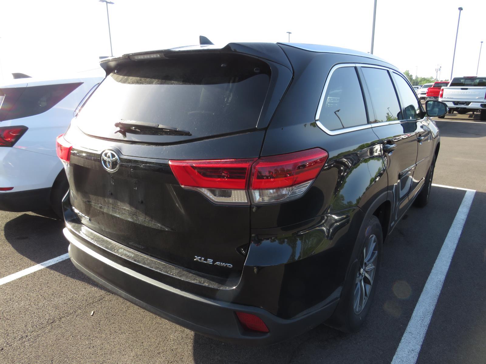 2019 Toyota Highlander 8