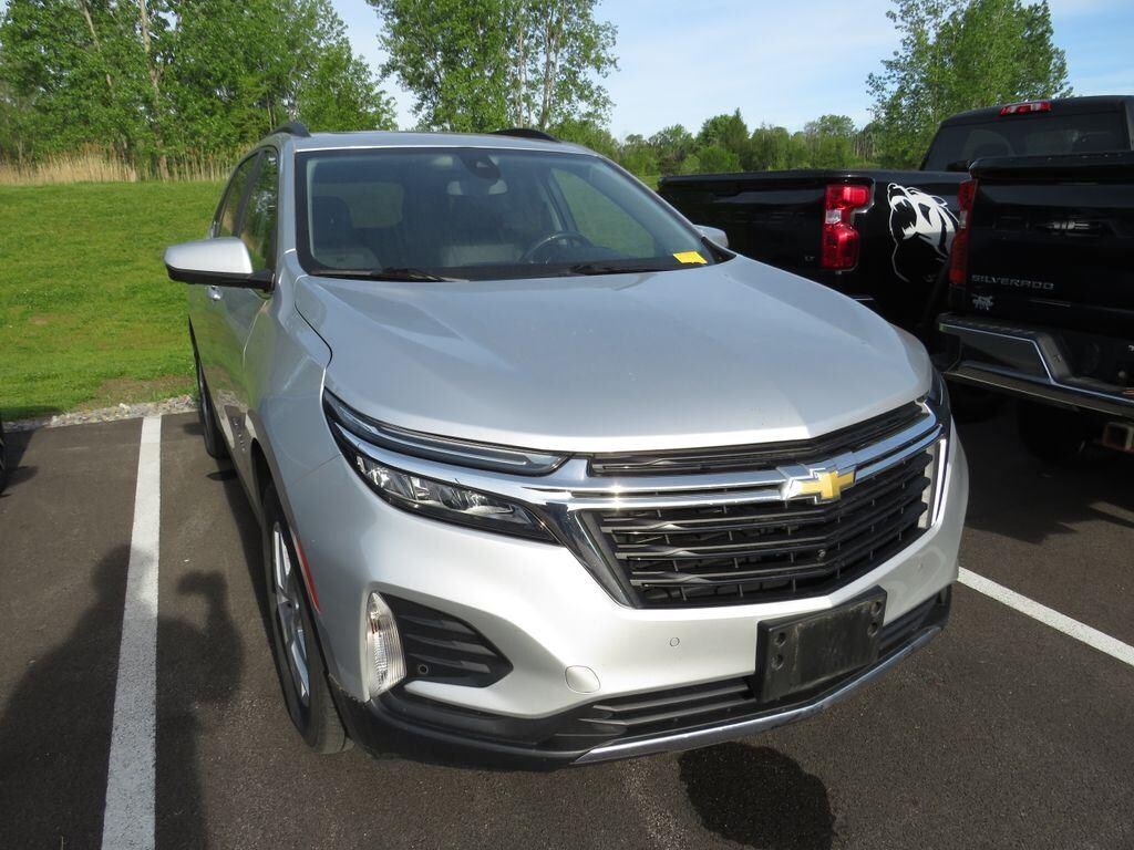 Used 2022 Chevrolet Equinox LT SUV