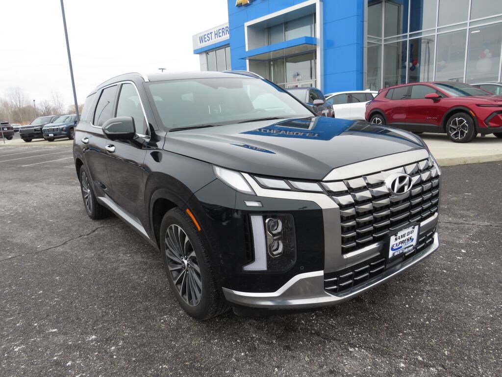 Used 2024 Hyundai Palisade Calligraphy SUV
