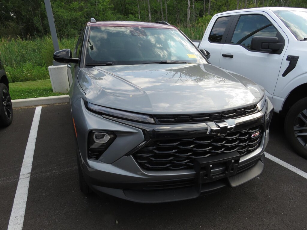 Used 2025 Chevrolet Trailblazer RS SUV