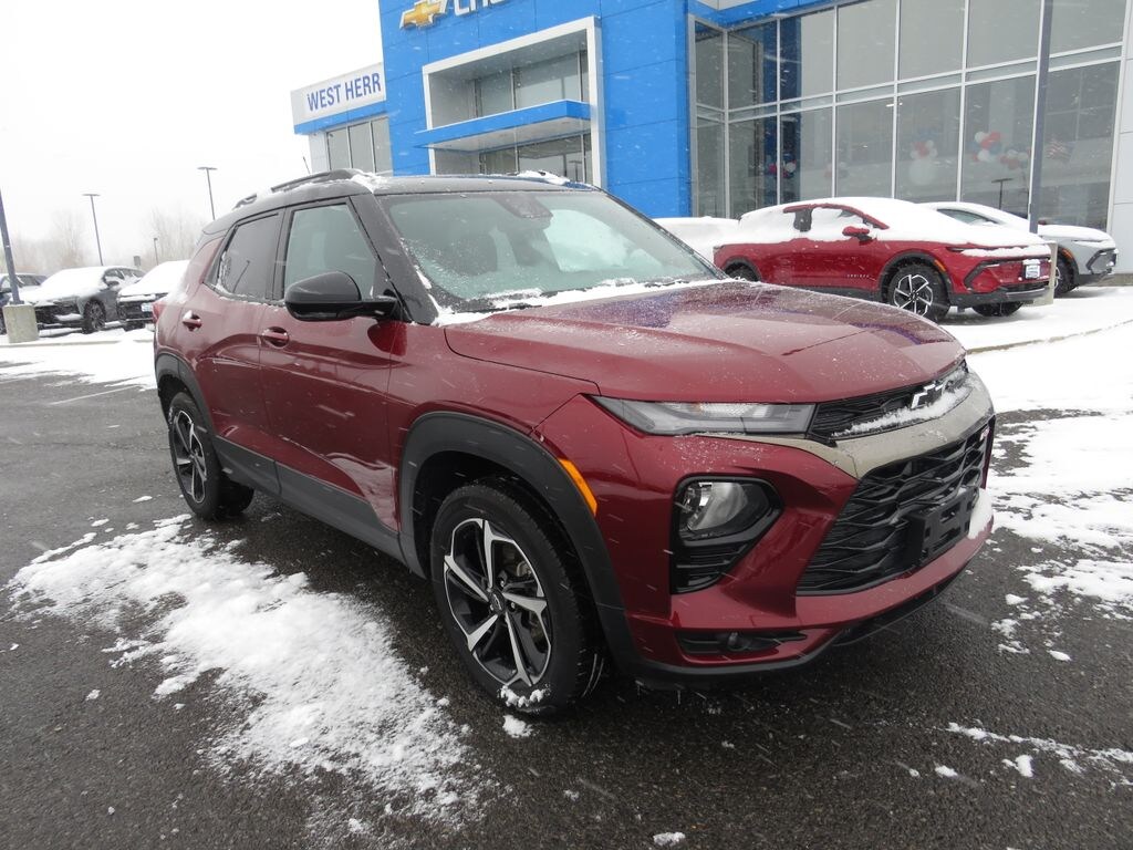 Used 2023 Chevrolet Trailblazer RS SUV