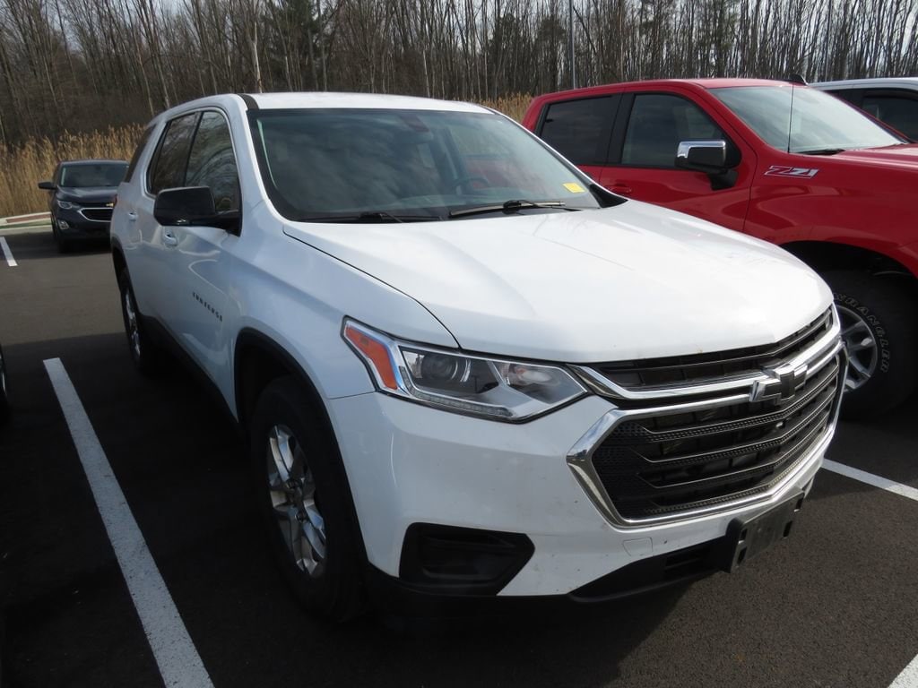 Used 2020 Chevrolet Traverse LS SUV
