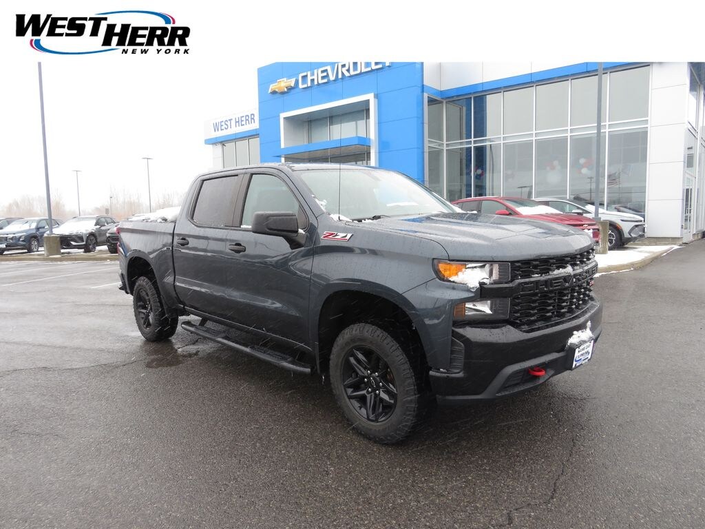 Used 2019 Chevrolet Silverado 1500 Custom Trail Boss Truck Crew Cab