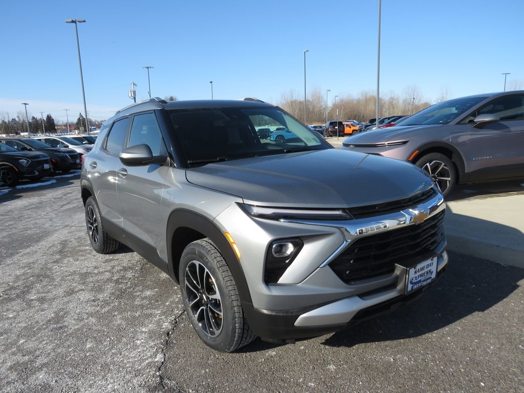 Used 2024 Chevrolet Trailblazer LT SUV