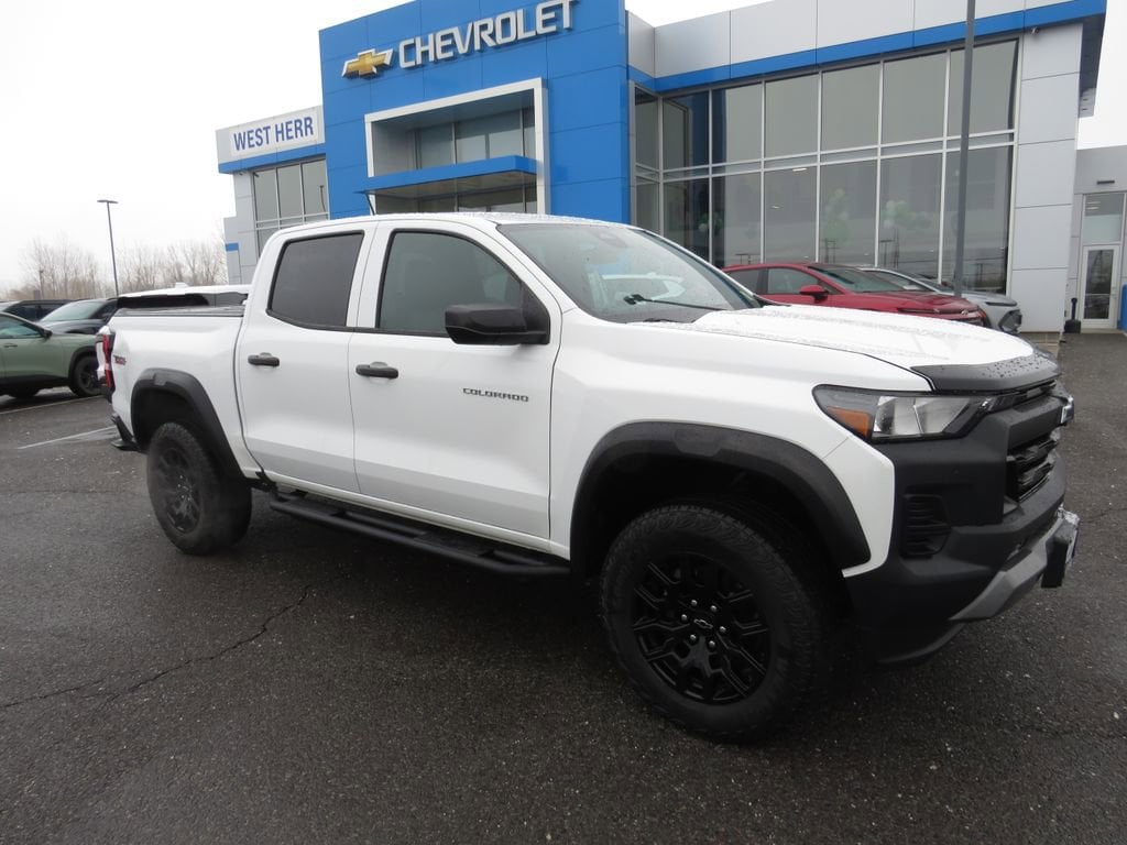 Used 2023 Chevrolet Colorado Trail Boss Truck Crew Cab