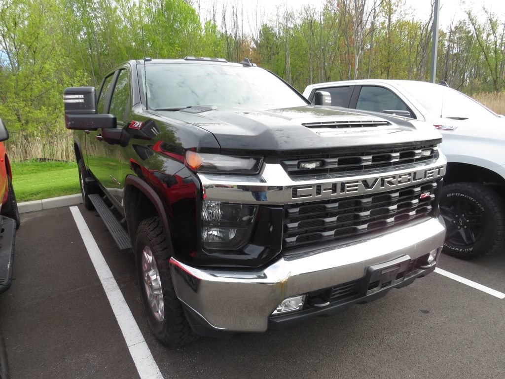 Used 2021 Chevrolet Silverado 2500 HD LT Truck Crew Cab