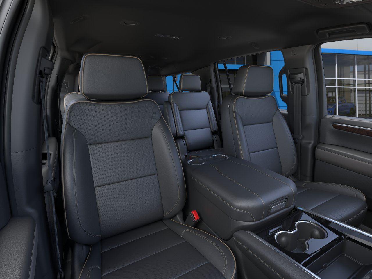 2025 Chevrolet Suburban Premier - Photo 16
