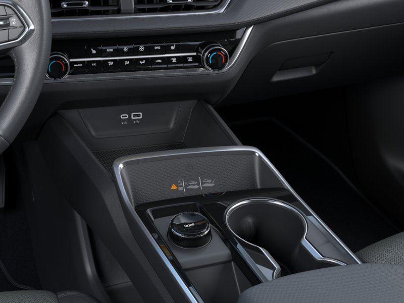2027 Chevrolet Equinox LT - Photo 23
