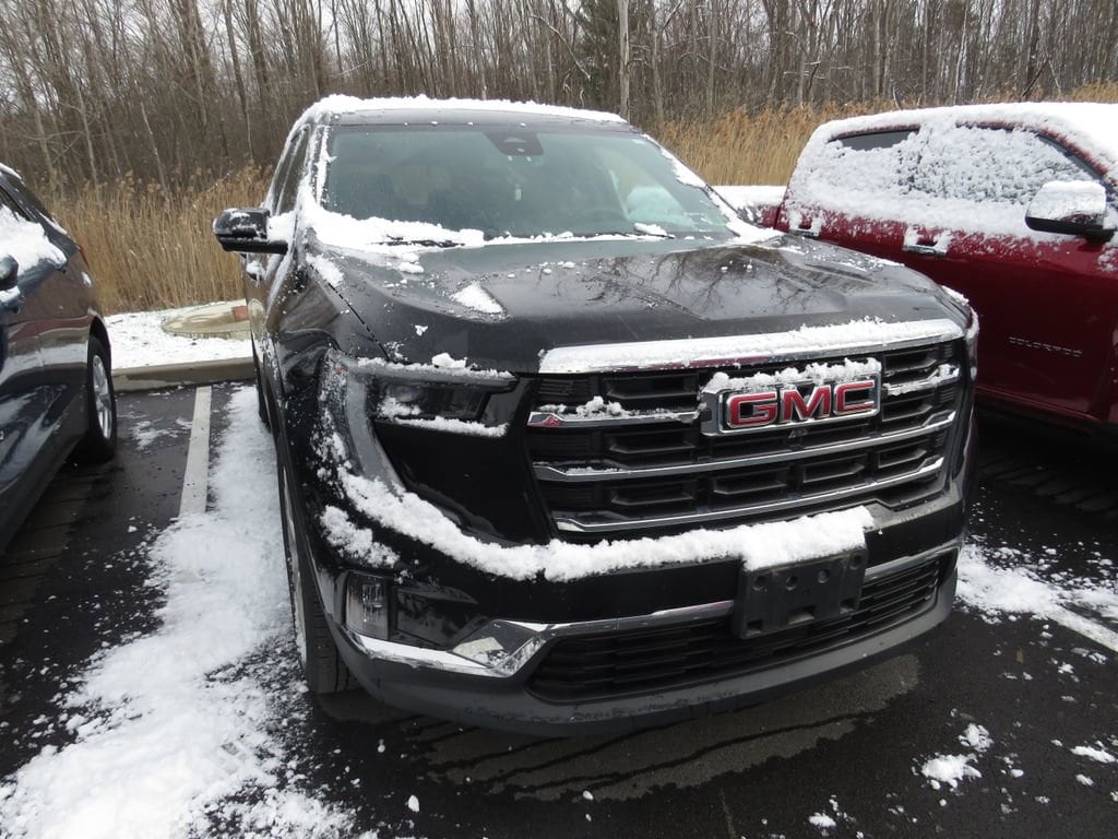 Used 2024 GMC Acadia Elevation SUV